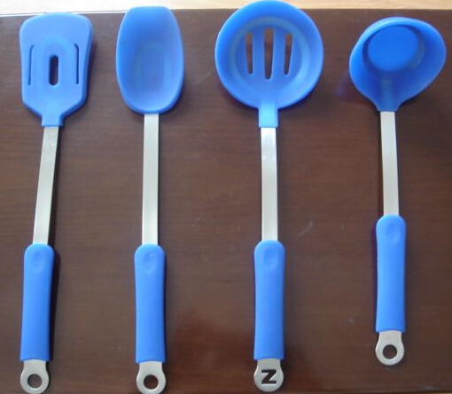 矽膠粘塑膠(jiāo)的應用(yòng)案例——矽膠廚(chú)具 矽膠粘塑膠的應用案例——矽膠廚具