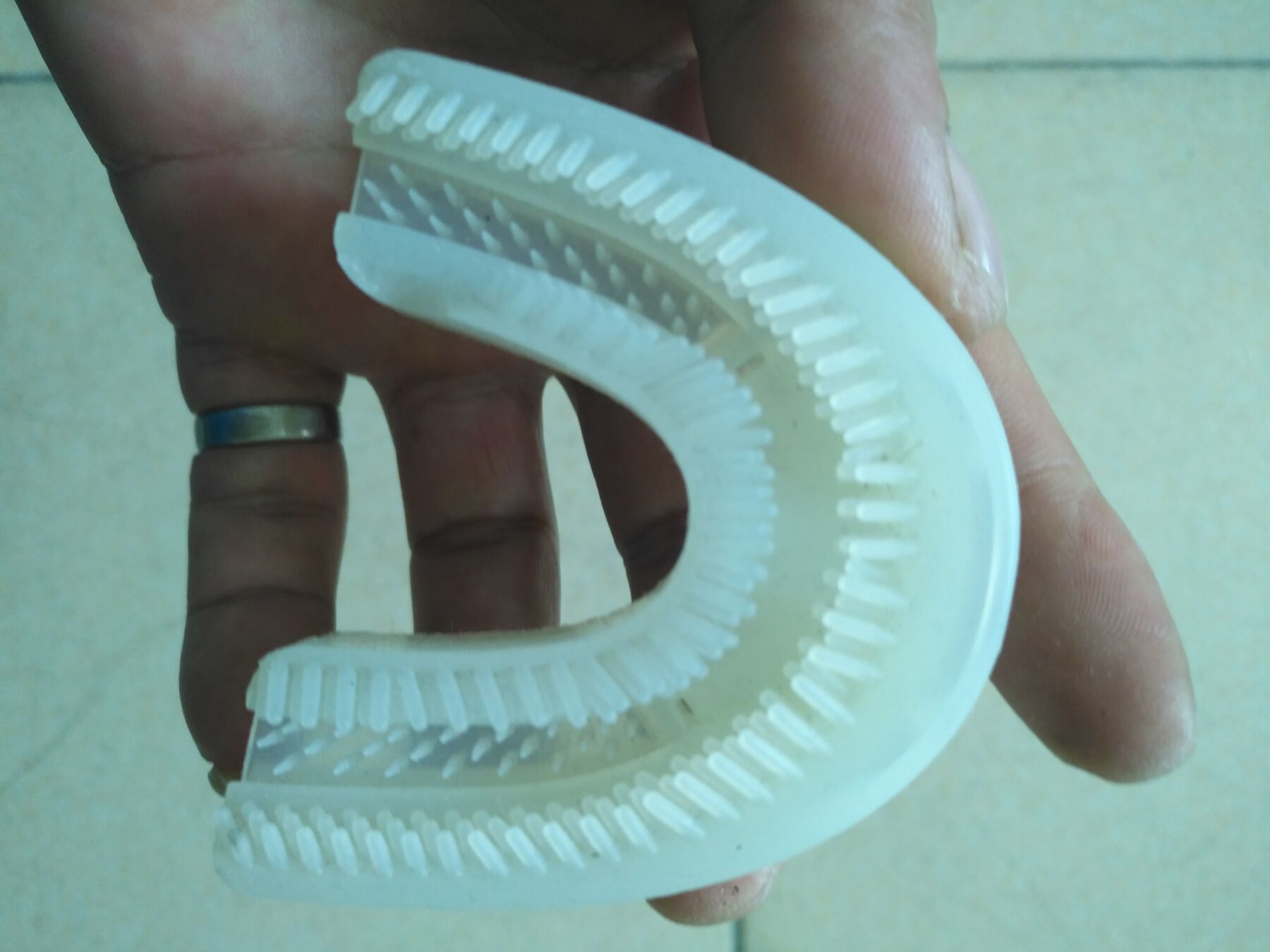 如(rú)何粘(zhān)接矽膠和PP塑料 如何粘接矽膠和PP塑料