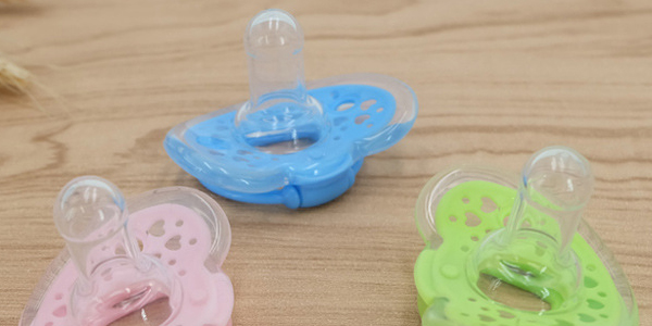 矽(guī)膠包尼龍熱硫化膠水.jpg 矽膠包尼龍熱硫化膠水.jpg