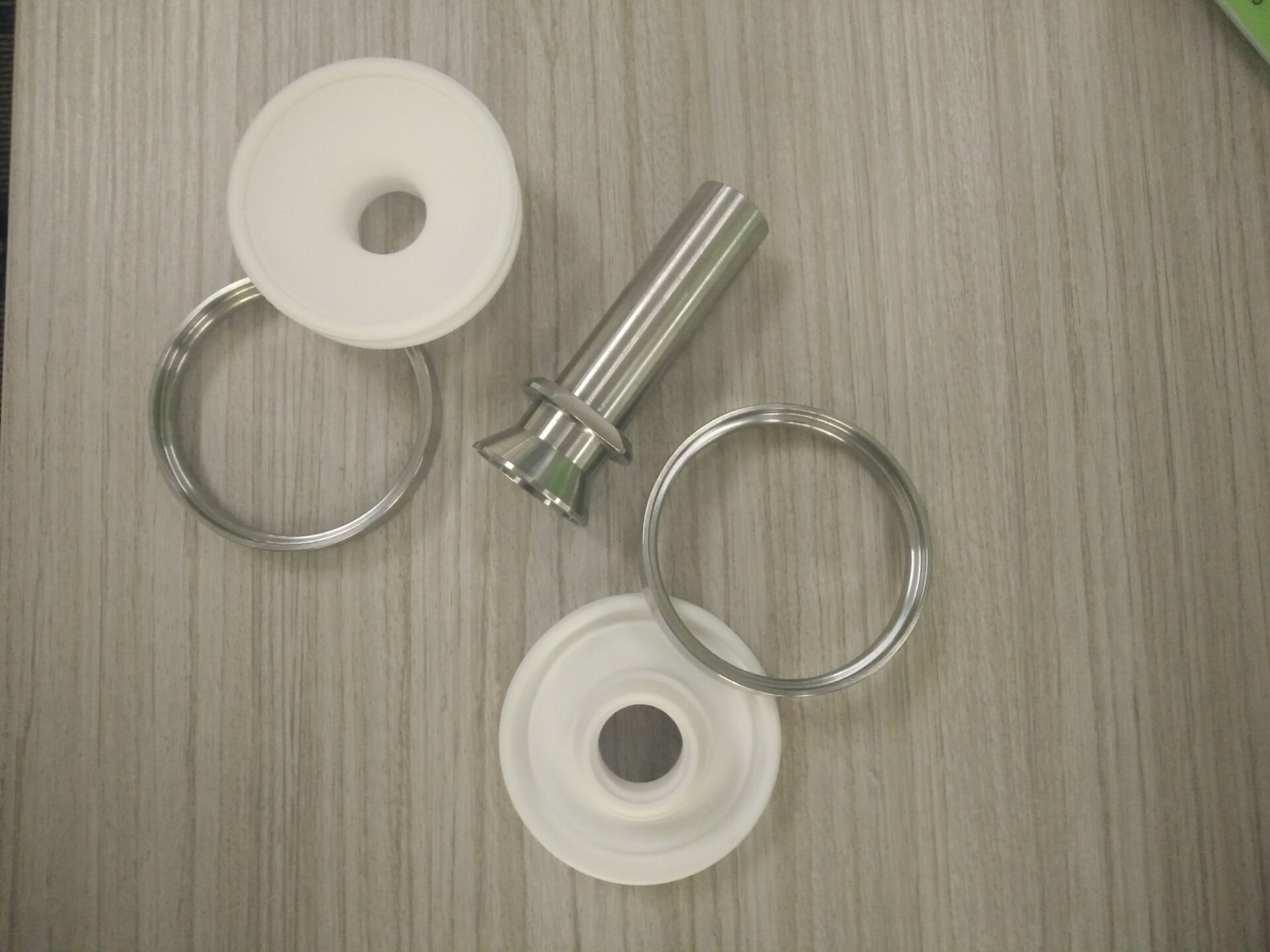 矽膠粘不鏽鋼膠水.jpg 矽膠粘不鏽鋼膠(jiāo)水.jpg