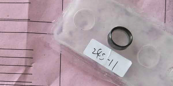 矽膠金屬粘合膠水.jpg 矽膠金屬粘合(hé)膠水.jpg