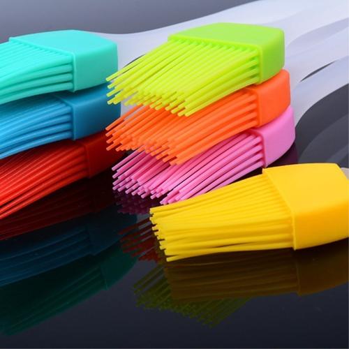 矽(guī)膠粘鐵膠水.jpg 矽膠粘鐵膠(jiāo)水.jpg