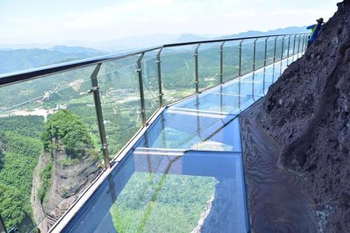 快幹膠.jpg 快(kuài)幹膠.jpg