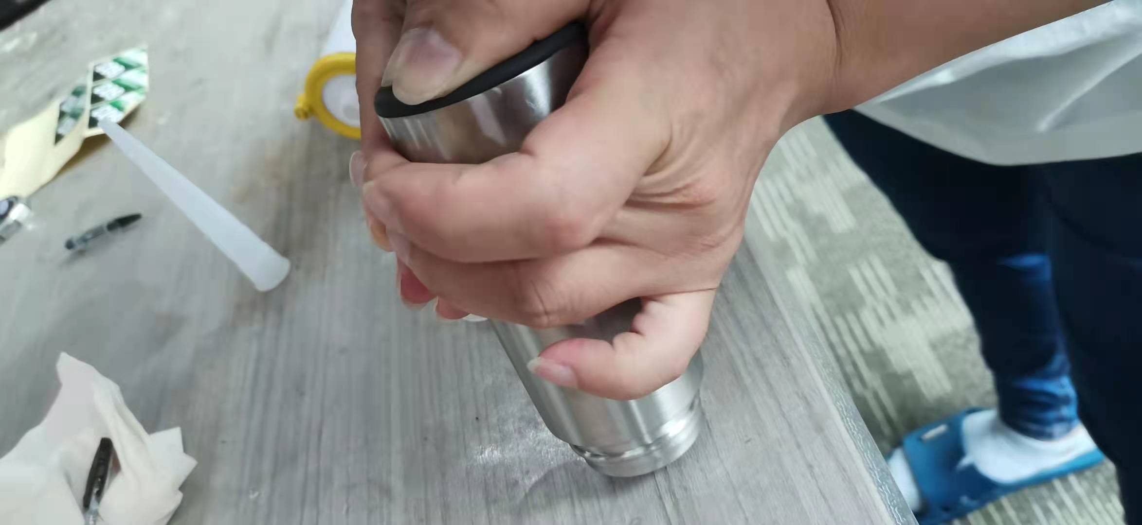 3m雙麵膠和不鏽(xiù)鋼(gāng)粘接(jiē)膠水jpg 3m雙麵膠和不鏽鋼粘接膠水jpg