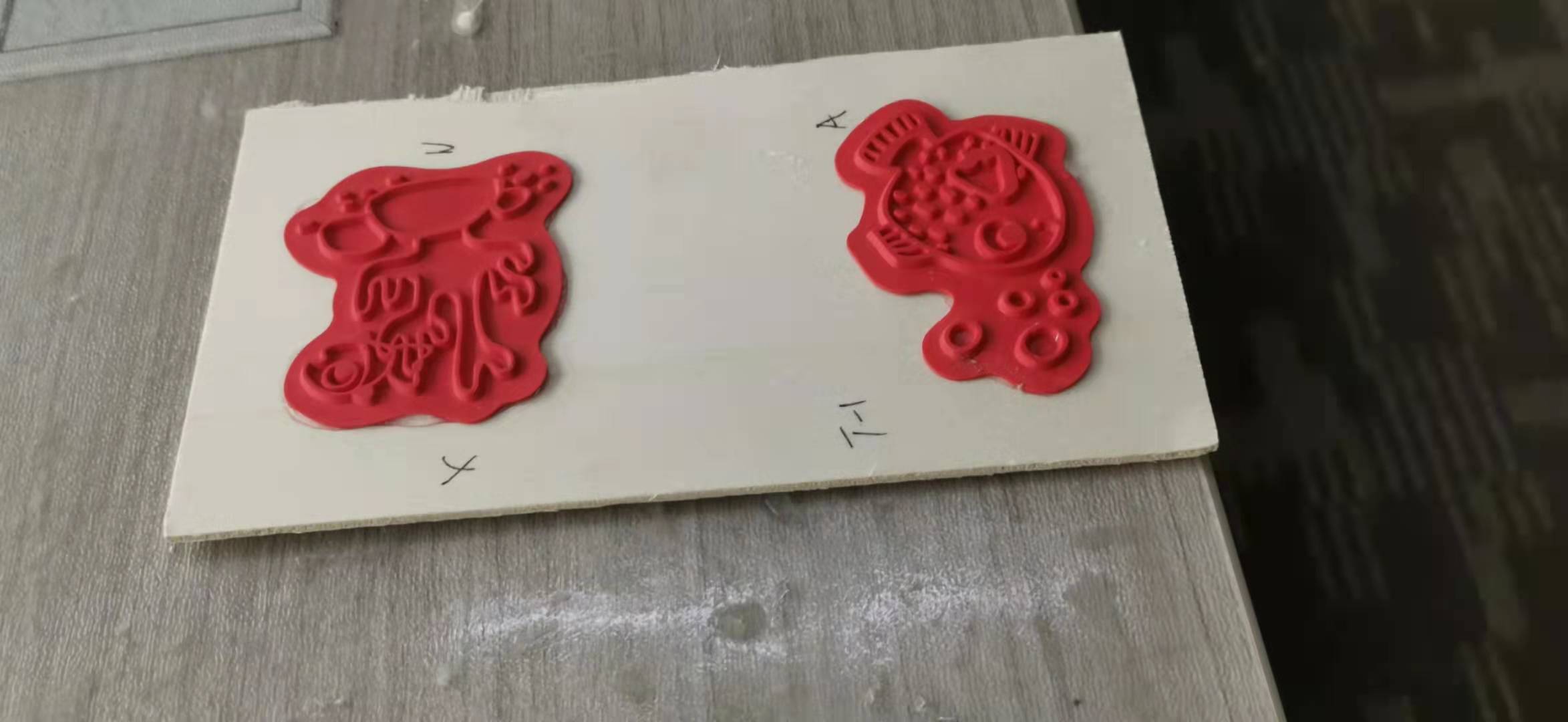 矽膠板用什麽膠水粘住(zhù).jpg 矽膠板用什(shí)麽膠水粘住.jpg