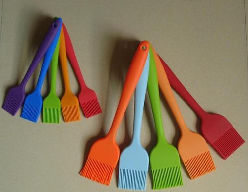 矽膠用什麽膠(jiāo)水可以快速粘住.jpg 矽膠用什麽膠水可以快速粘(zhān)住.jpg