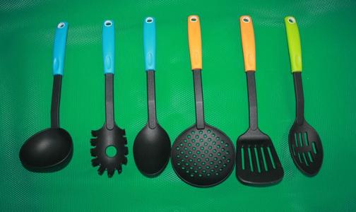 矽膠(jiāo)LED球泡(pào)燈用什麽粘貼比較(jiào)結實(shí).jpg 矽膠LED球泡燈用(yòng)什(shí)麽粘貼比較結實.jpg