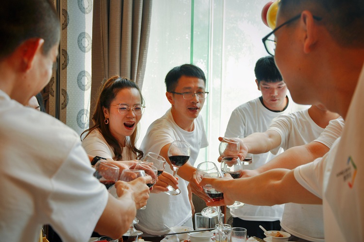 熱烈慶祝深圳(zhèn)康利(lì)邦11周年慶.jpg 熱烈(liè)慶祝深圳康利邦11周年慶.jpg