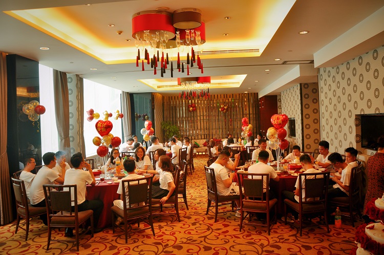 熱烈慶祝深圳康利邦11周年慶.jpg 熱烈慶祝深(shēn)圳康利邦11周年慶.jpg